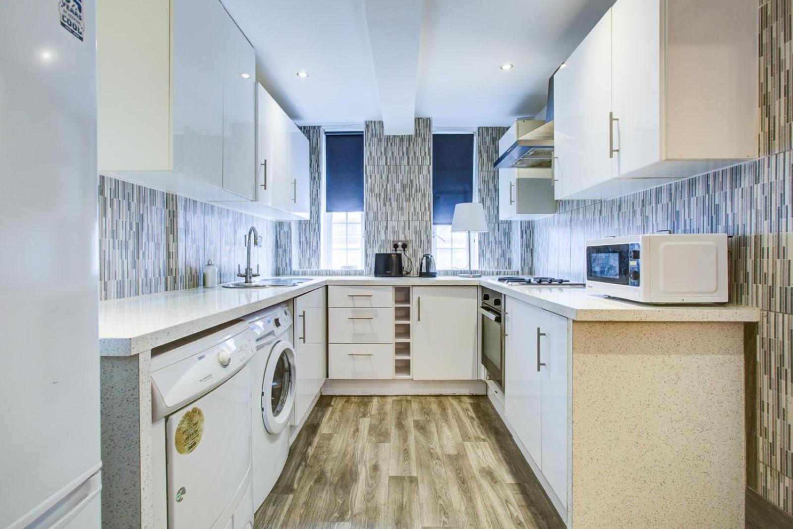 Knightsbridge Luxurious Residence - Facing Harrods Londen Buitenkant foto